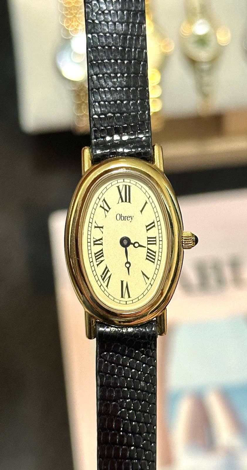 Obrey · close-up dial