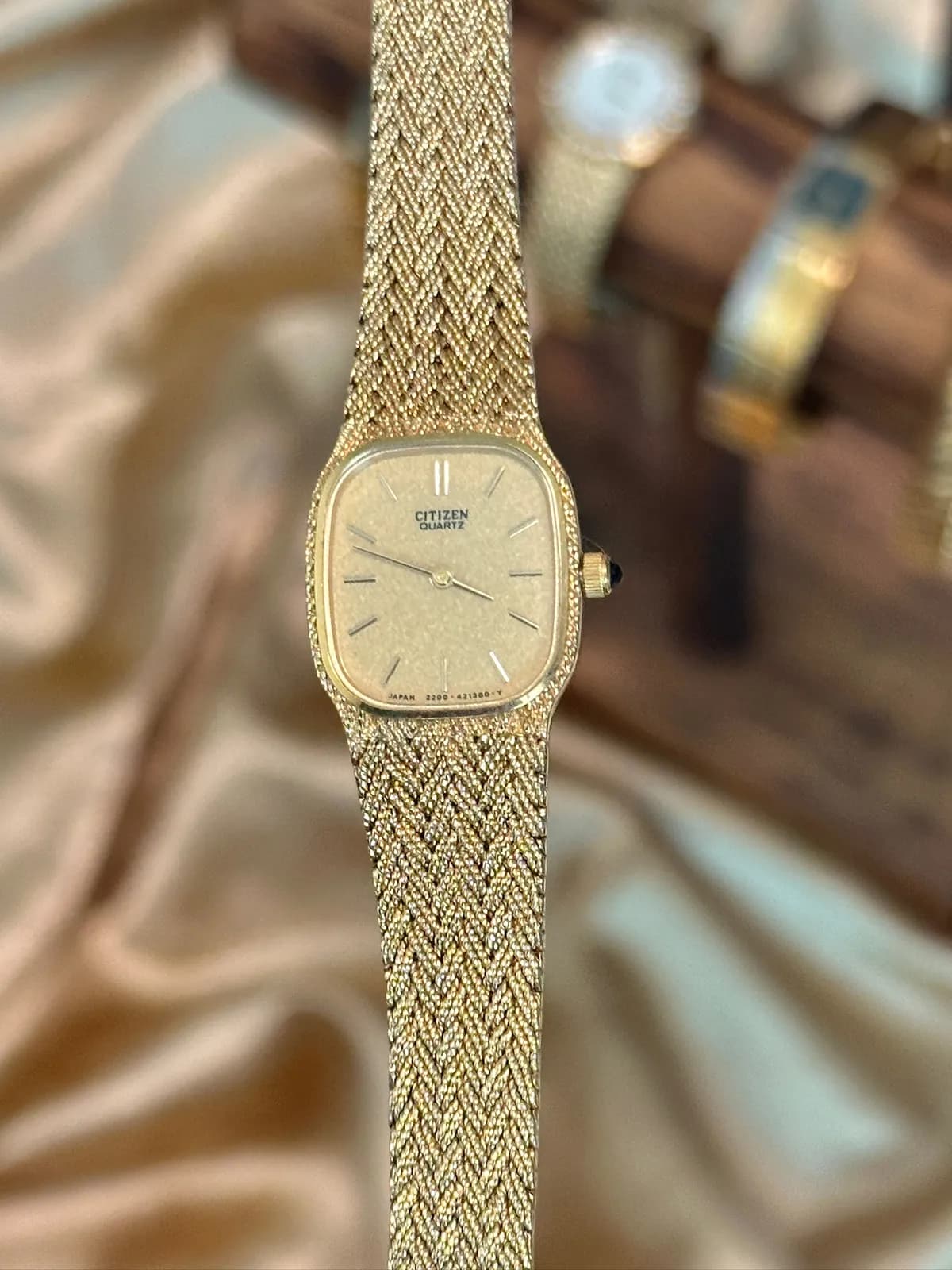 Citizen Quartz 1980s gold-tone woven bracelet square dial